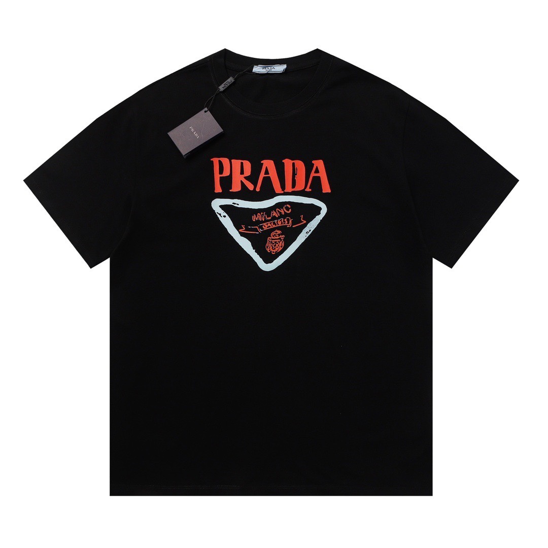 170 PRADA/普拉达 23SS 三角字母印花短袖