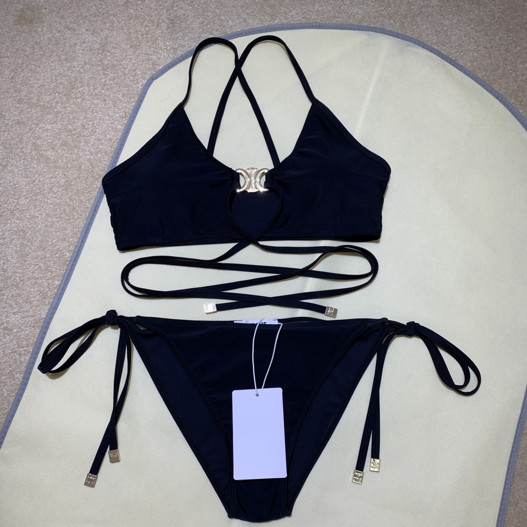 NO:310333,Model number D23062737 Celin* new style custom triumphal logo metal accessories sexy lingerie set (with chest pads) cross-lace sexy bra underwear   strappy briefs bikini split swimsuit!  black, celine, swimsuits, bikinis, alexander wang19860909款号D23062737 Celin*思琳新款 定制凯旋门logo金属配件性感内衣套装（带有胸垫）交叉系带性感文胸内衣 绑带三角内裤比基尼分体泳衣！黑色、,,celine,swimsuits,bikinis,alexander wang,Women's clothing