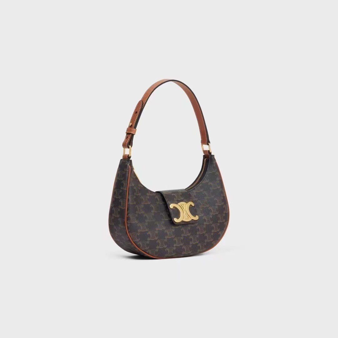 Celine Official website picture