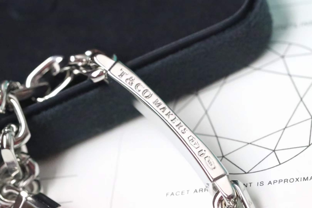 Tiffany & Co. 蒂芙尼男款手链 I.D. 链结式手链
