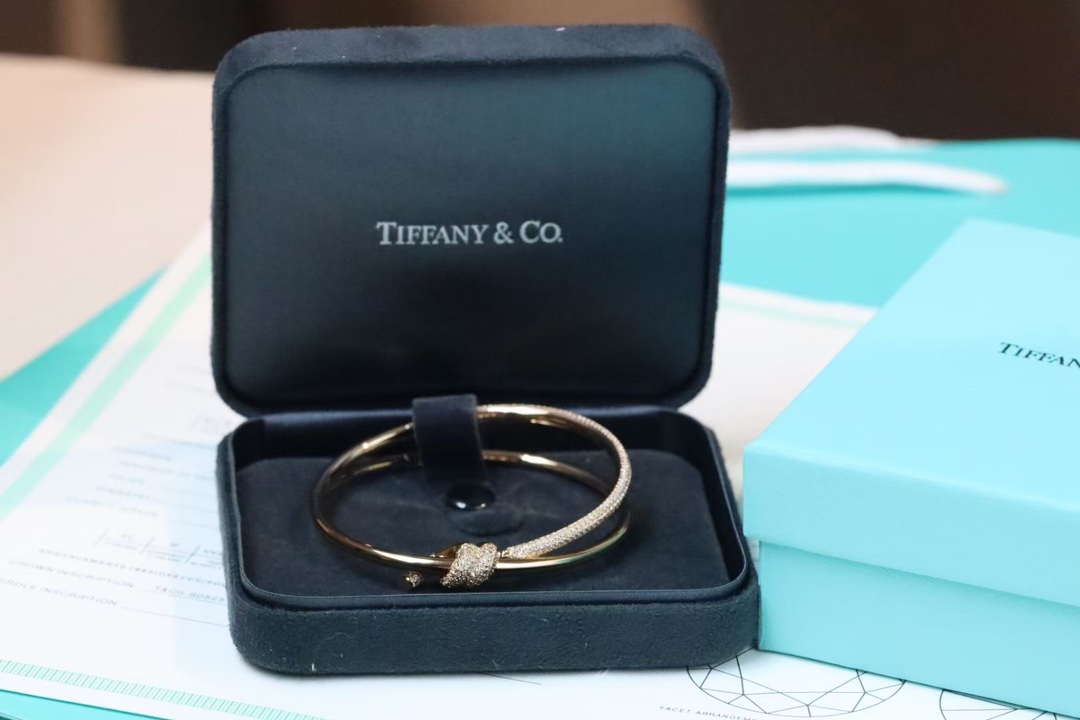 Tiffany & Co. Tiffany&Co. T Knot满钻绳结手镯