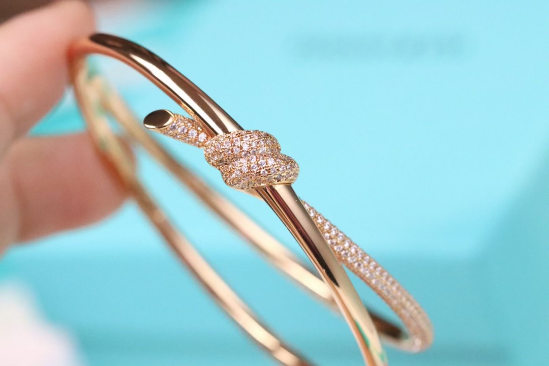 Tiffany & Co. Tiffany&Co. T Knot满钻绳结手镯