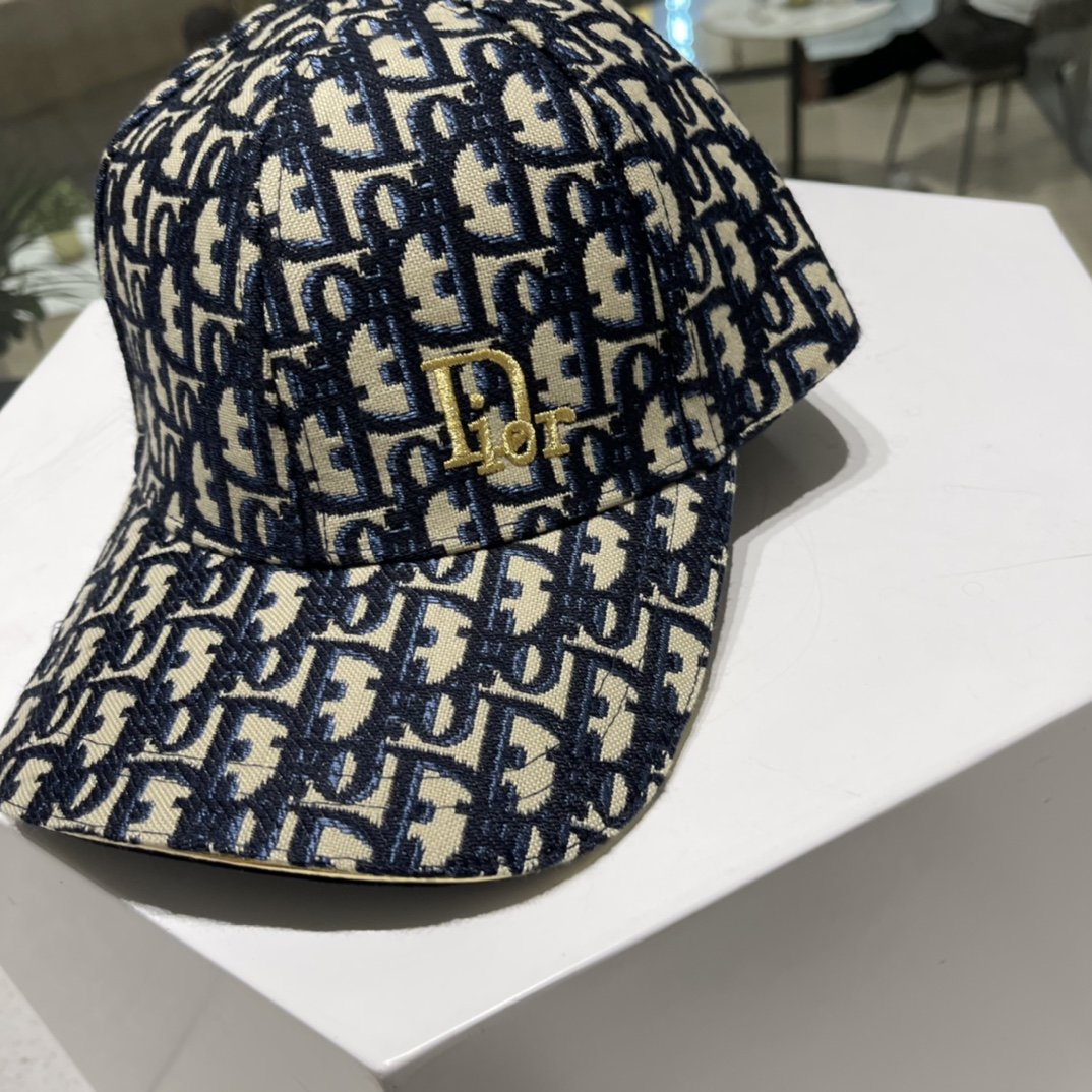 Dior迪奥棒球帽高版本简约大气防晒