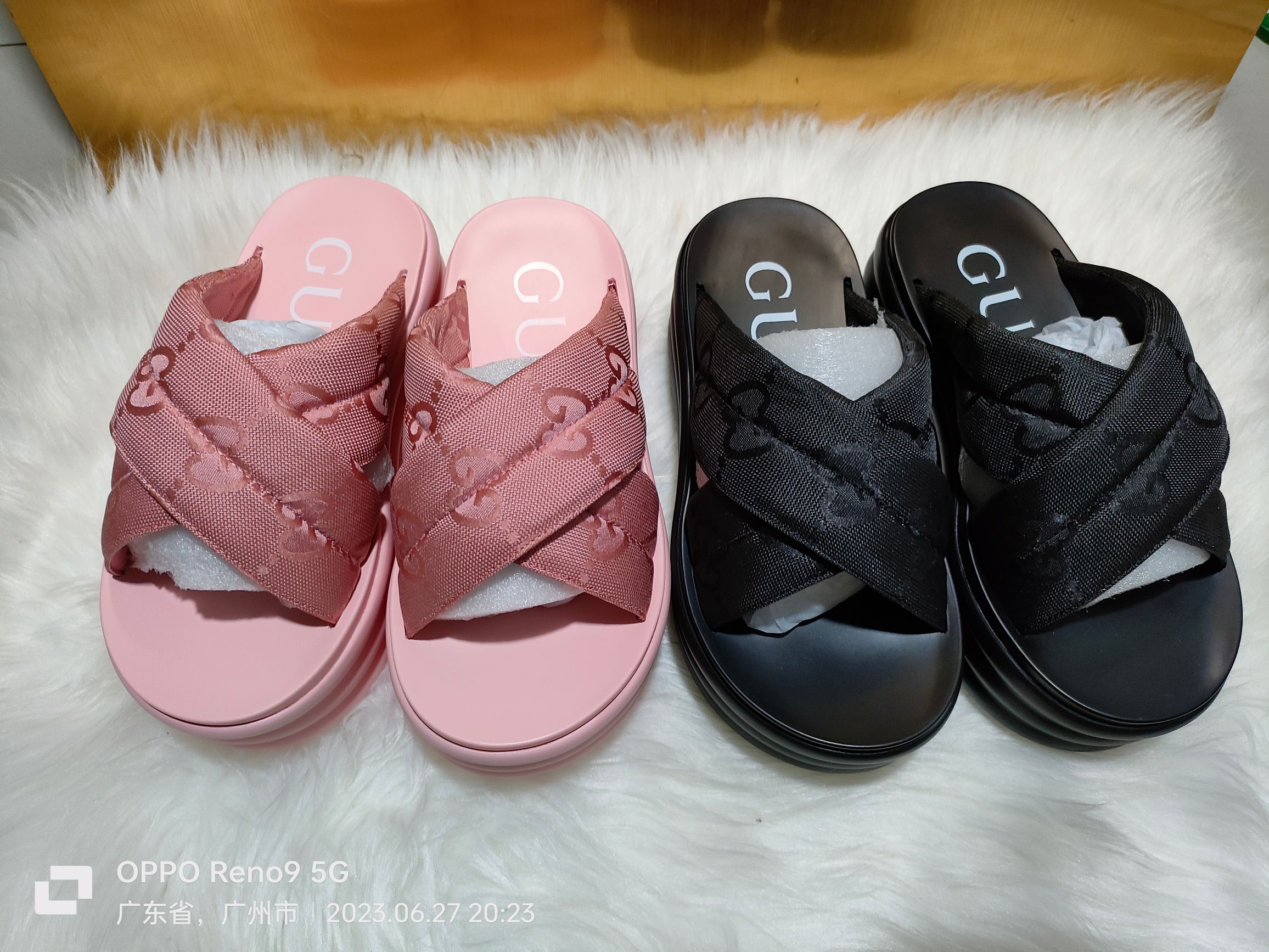 NO:247419,New ~ 2025 Guqi thick-soled new slippers size 35-45, slippers, slippers19860909上新啦～～2025古奇厚底新款拖鞋35-45码,拖鞋,slippers,Women's Shoes