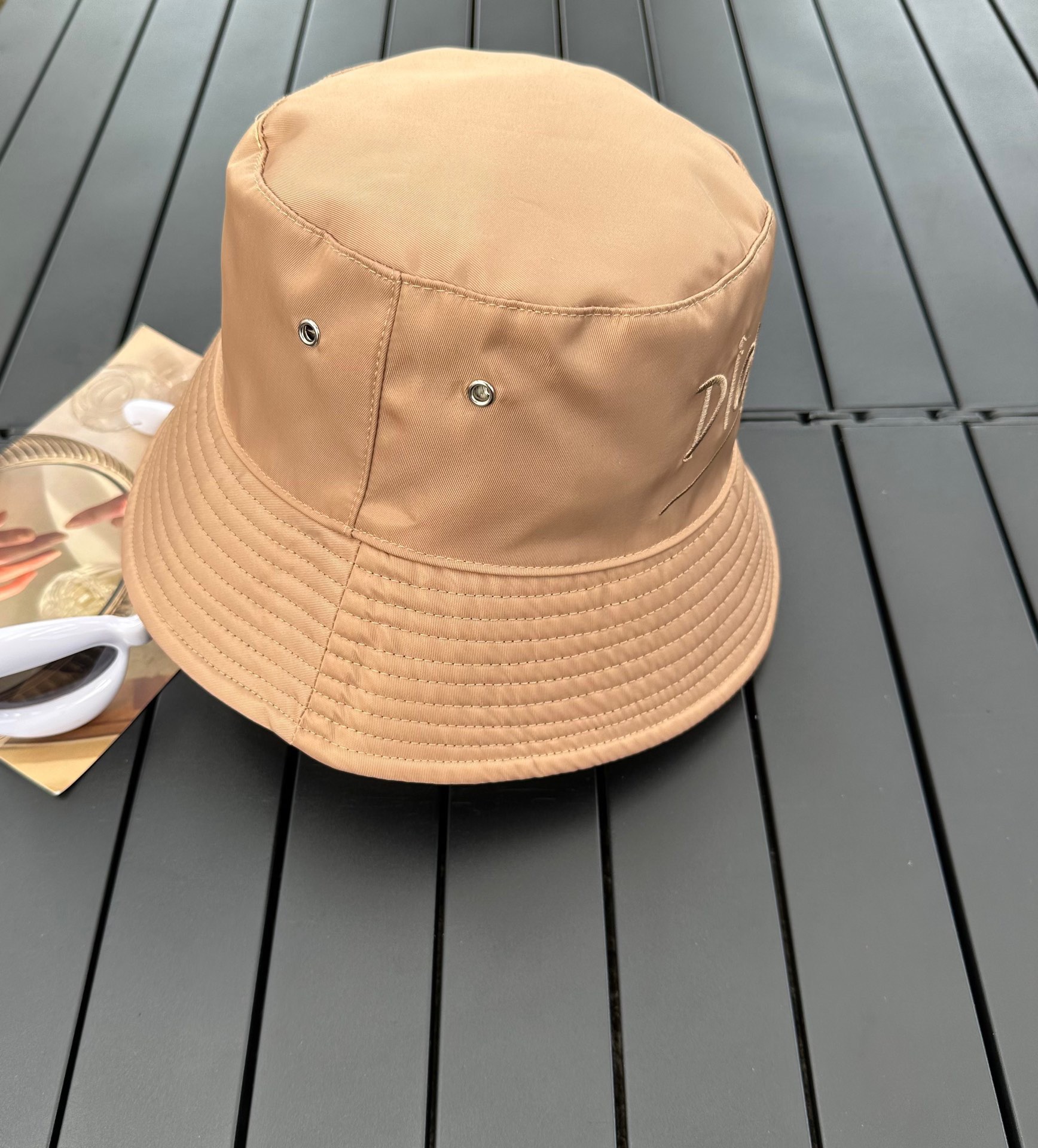 디올 모자 135076 Dior Cap 썸네일 이미지