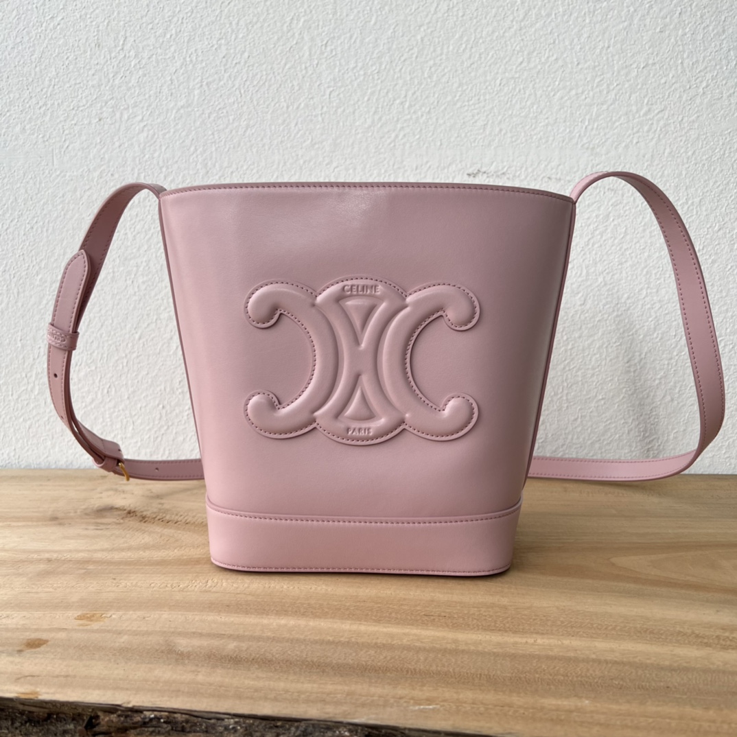 C家新作 CUIR水桶バッグ - 軽量牛皮・調節可能な肩 strap