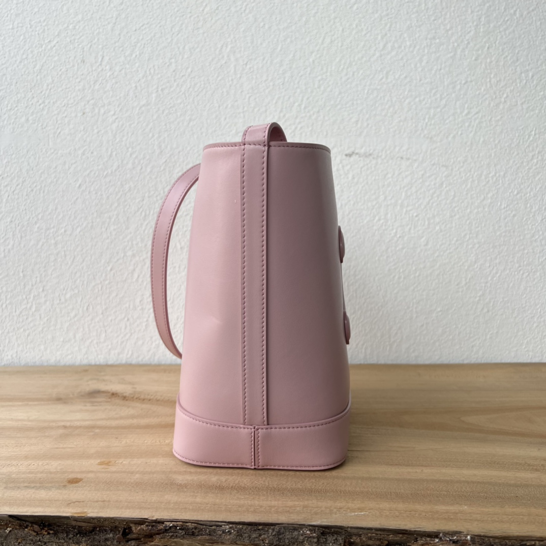 C家新作 CUIR水桶バッグ - 軽量牛皮・調節可能な肩 strap