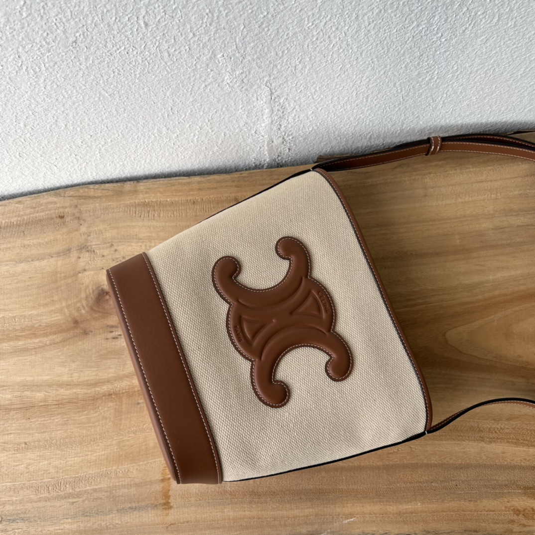 CUIR水桶バッグ 中号 - 高品質牛皮と調整可能な肩 strap