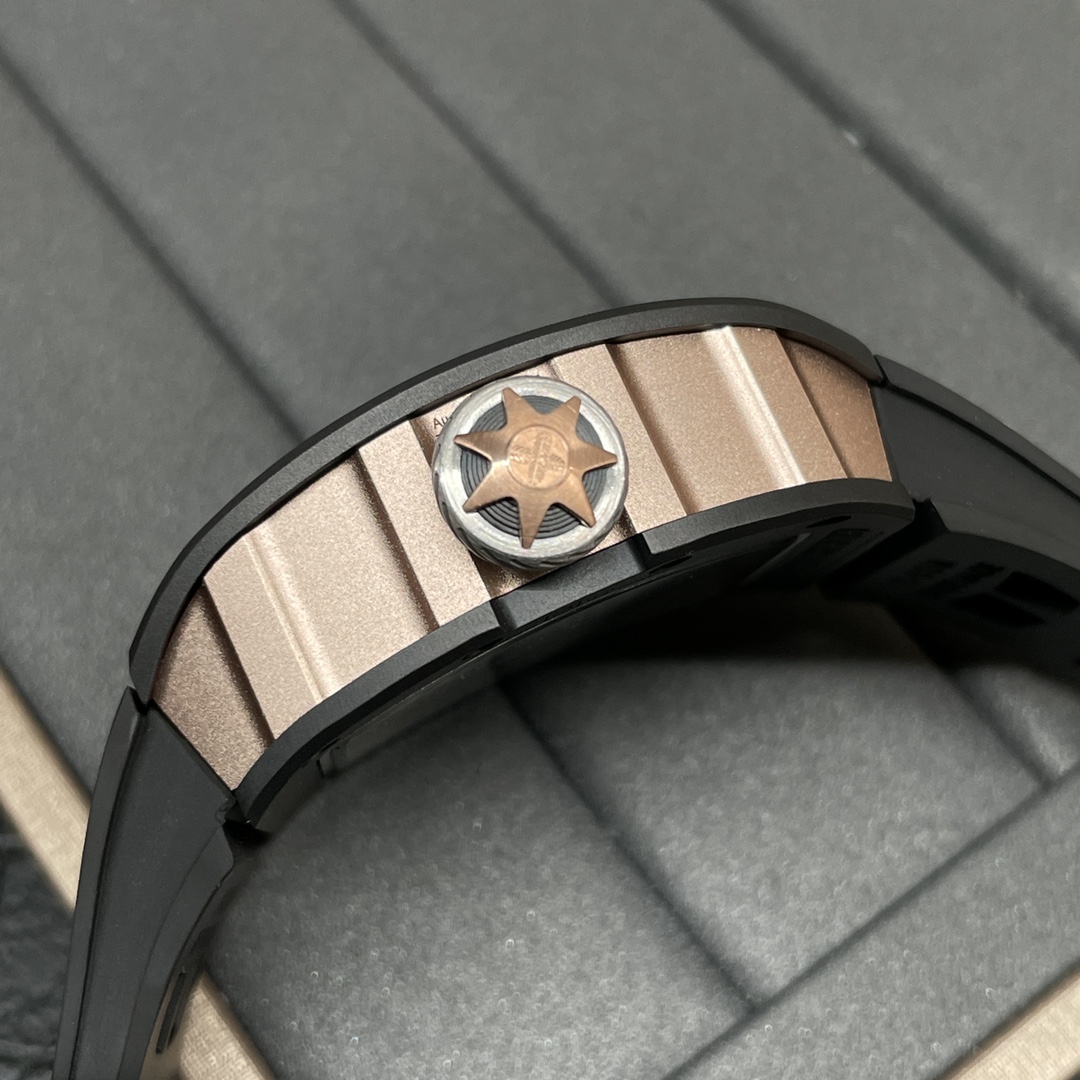 Richard Mille 理查德米勒Rm047 黑武士 飞轮机