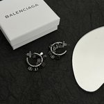 Balenciaga 7 Star
 Jewelry Earring
