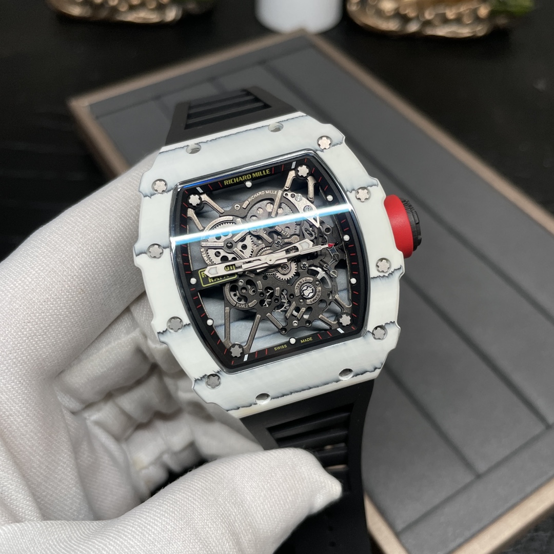 Richard Mille Sonic理查德米勒RM35-01碳纤维系列全面升级白宝石避震器，白色碳纤维白色带