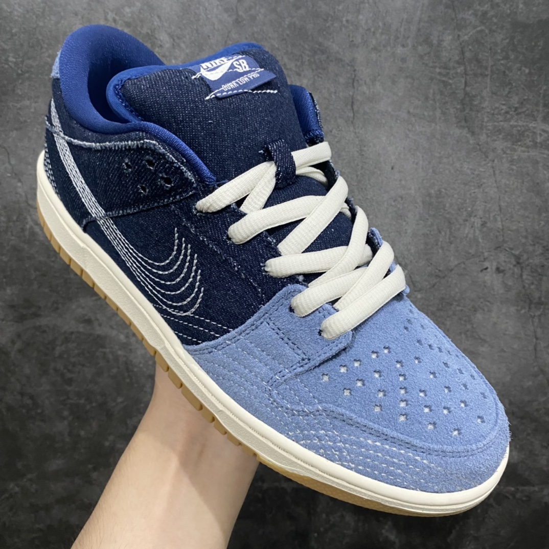 图片[3]-【Z版纯原】Nk SB Dunk Low 丹宁刺绣 联名低帮滑板鞋限量款配色花哨‮不又‬失复古‮感质‬ 搭配电绣工艺年代感更加强烈 原鞋原楦原纸板开发 原装皮料采购 原厂织唛标 正确后跟反口里弧度 百分百一致原版 市场唯一正确鞋带绑法 认准细节实拍 注意区分版本 ！货号: CV0316-400 尺码：40 40.5 41 42 42.5 43 44 44.5 45 46 47.5-莆田鞋批发中心