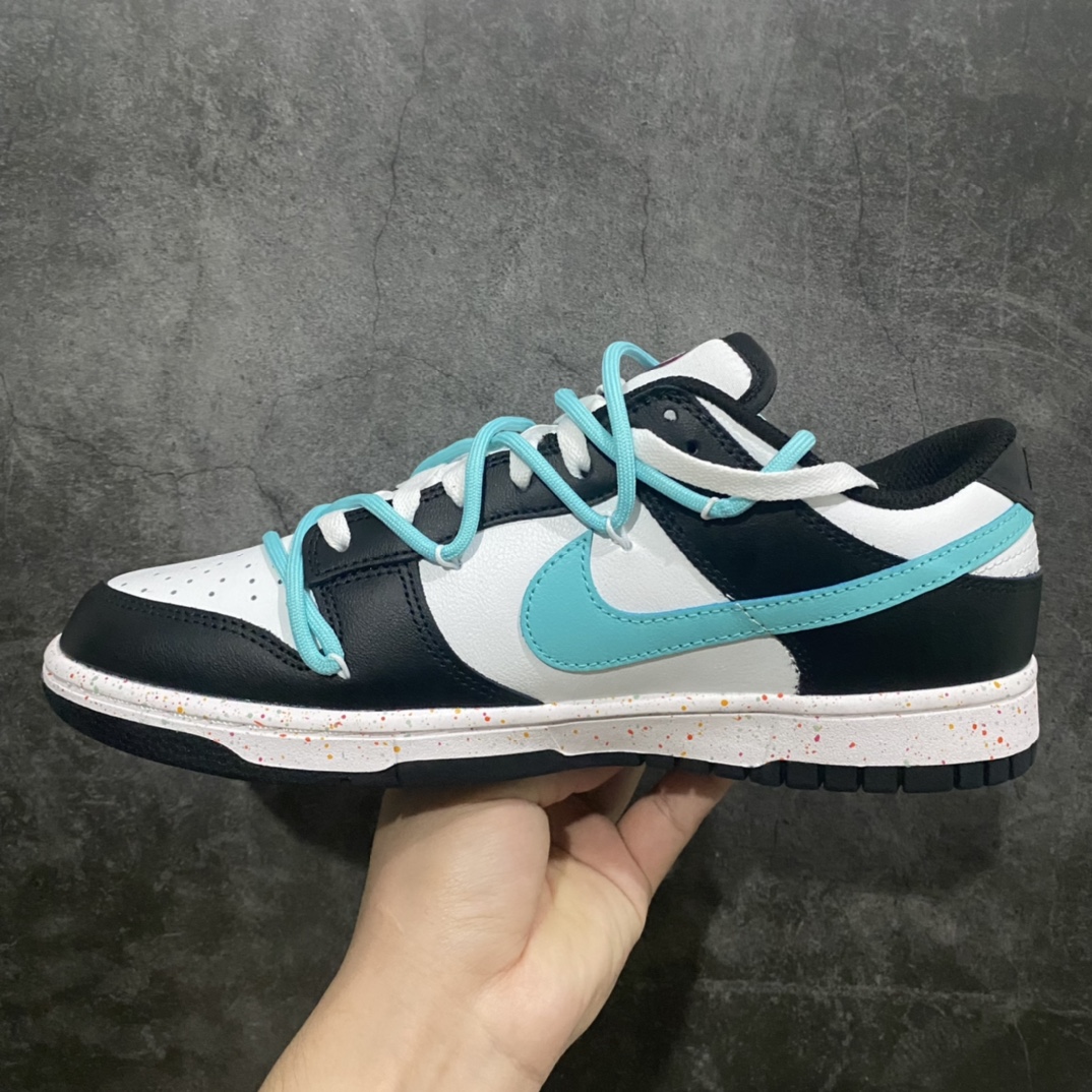 图片[2]-【CS版本】NK Dunk Low Multi-Color Swoosh SB低帮解构绑带活力三勾蒂芙尼 货号：FD4623-135nn专业dunk大厂 主打dunk85系列的工厂n品质以及性价比都是市场无可匹敌的存在n皮料用的扎实 裁边清洁度超高 鞋型细节也没任何问题n强烈推荐 配色非常齐全 终端供应💪🏻  尺码：36 36.5 37.5 38 38.5 39 40 40.5 41 42 42.5 43 44 44.5 45 46-莆田鞋批发中心