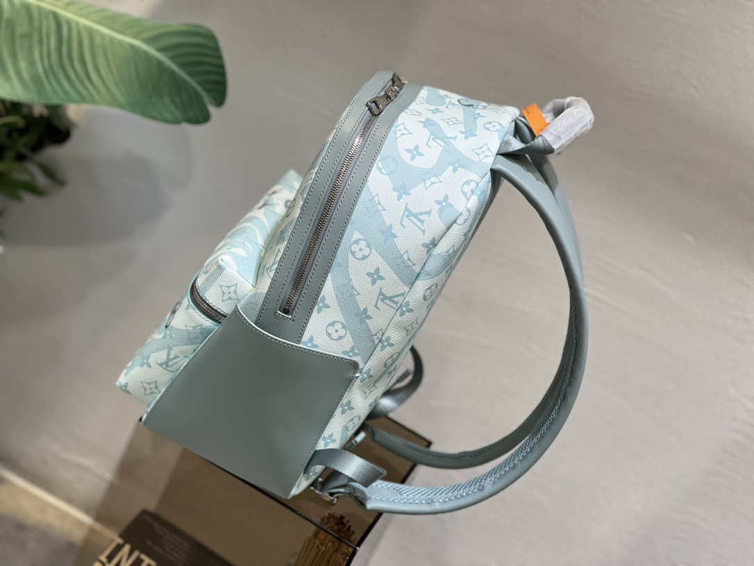 this Discovery Backpack utilizes an innovative printing technique that - Bag 3
