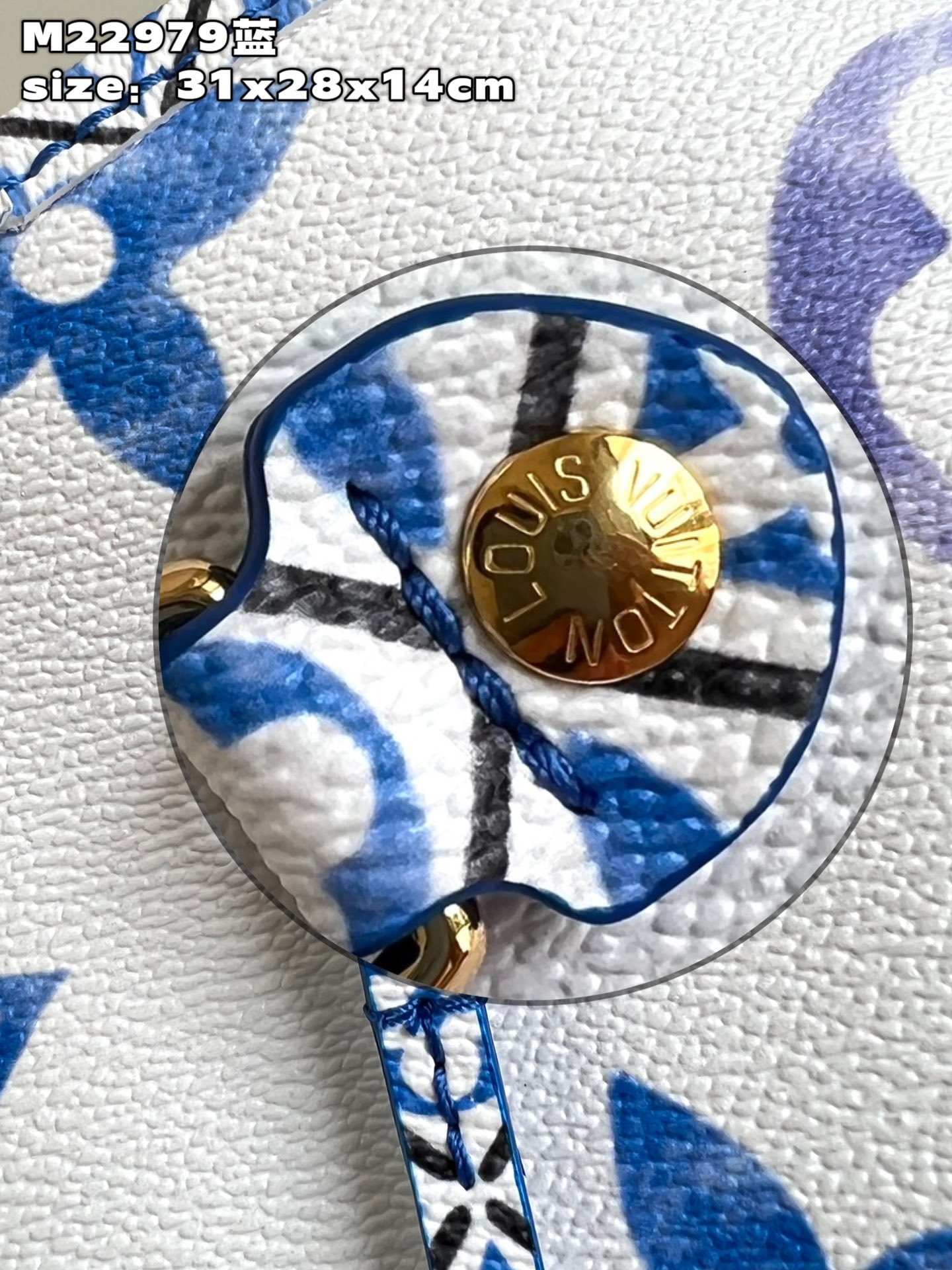 顶级原单M22979蓝本款Neverfull中号手袋为淡雅帆布描绘GiantMonogram图案令LV和