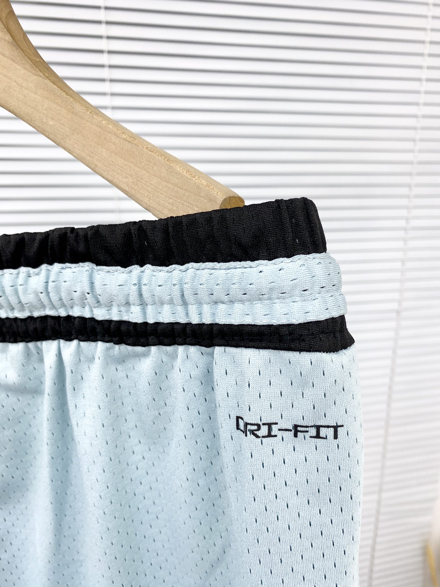 Stylish and Versatile Jordan Flyer Shorts in Various Colors and Sizes - 图片 8