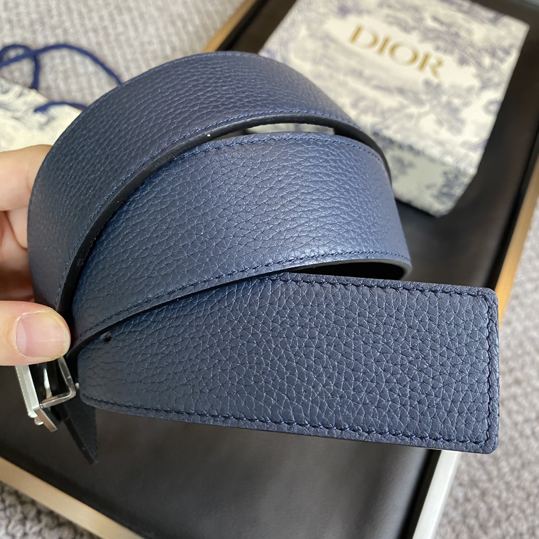 迪奥DIOR新款精钢五金宽3.8CM