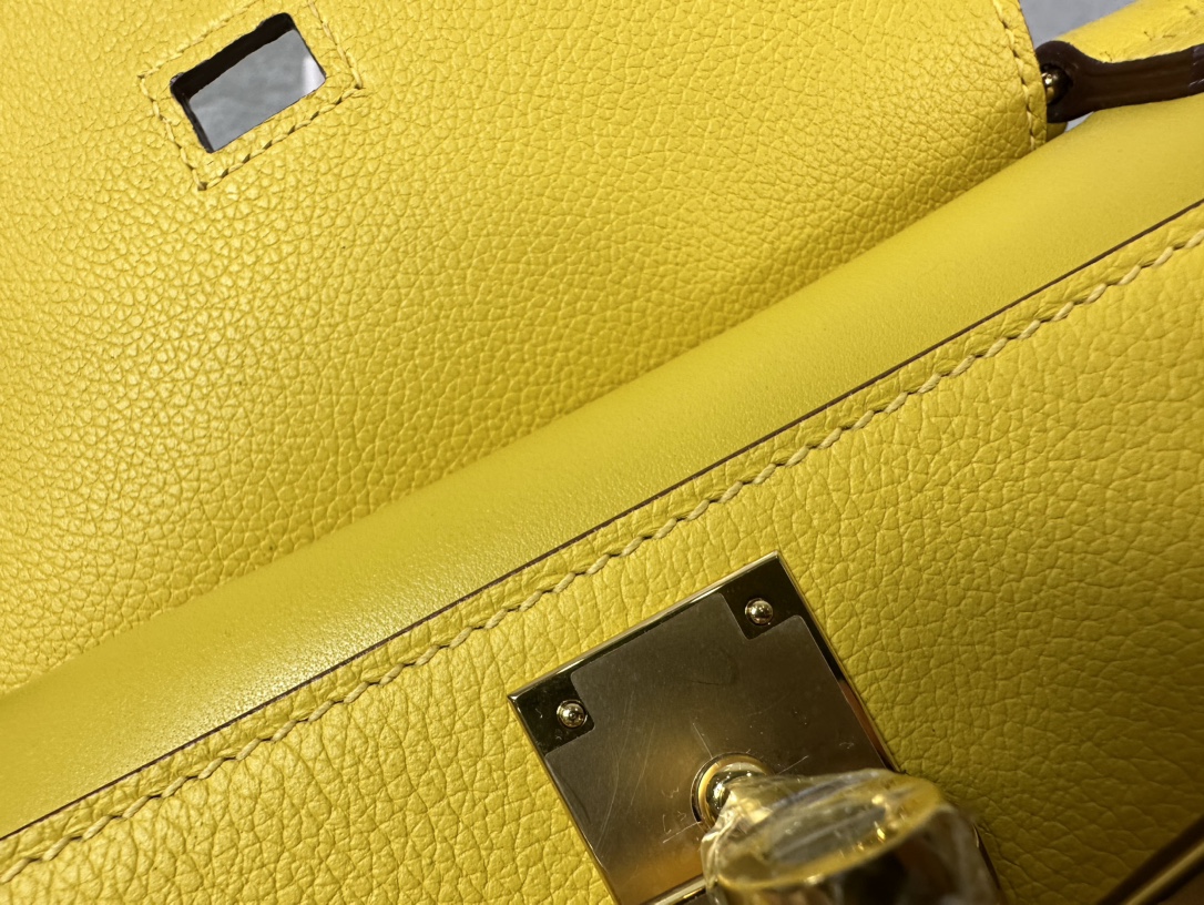 Hermès Mini Jypsiere Evercolor Leather Crossbody Bag - Yellow 7 i1687967524 3321 6