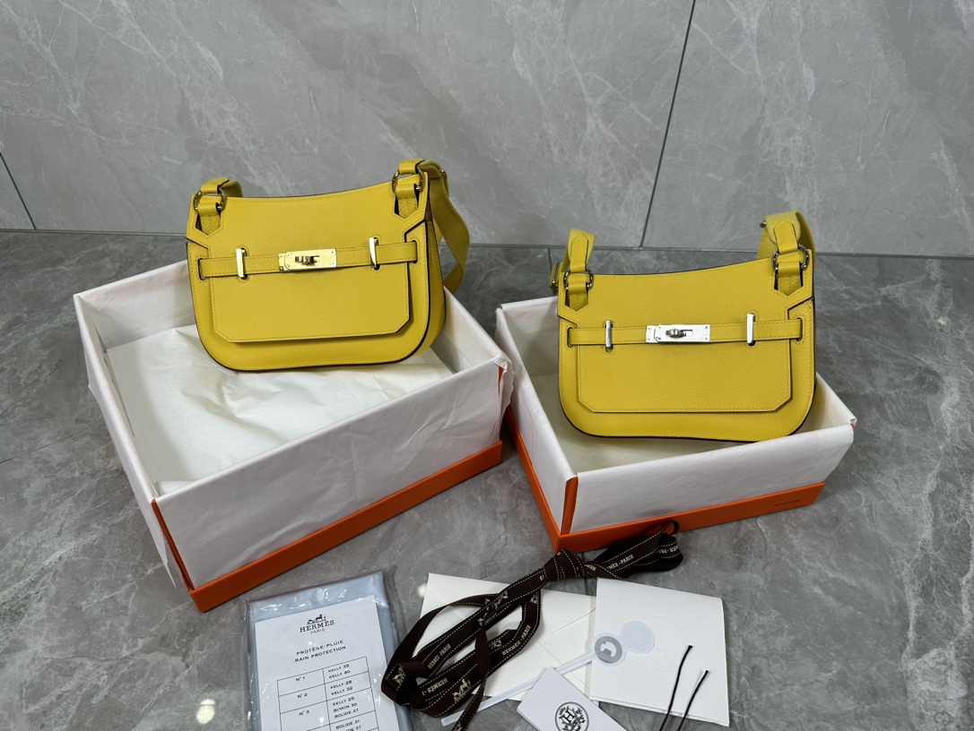 Hermès Mini Jypsiere Evercolor Leather Crossbody Bag - Yellow 1 i1687967524 7840 0