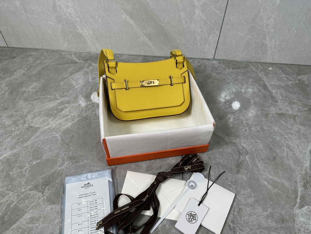 Hermès Mini Jypsiere Evercolor Leather Crossbody Bag - Yellow 2 i1687967524 9893 1
