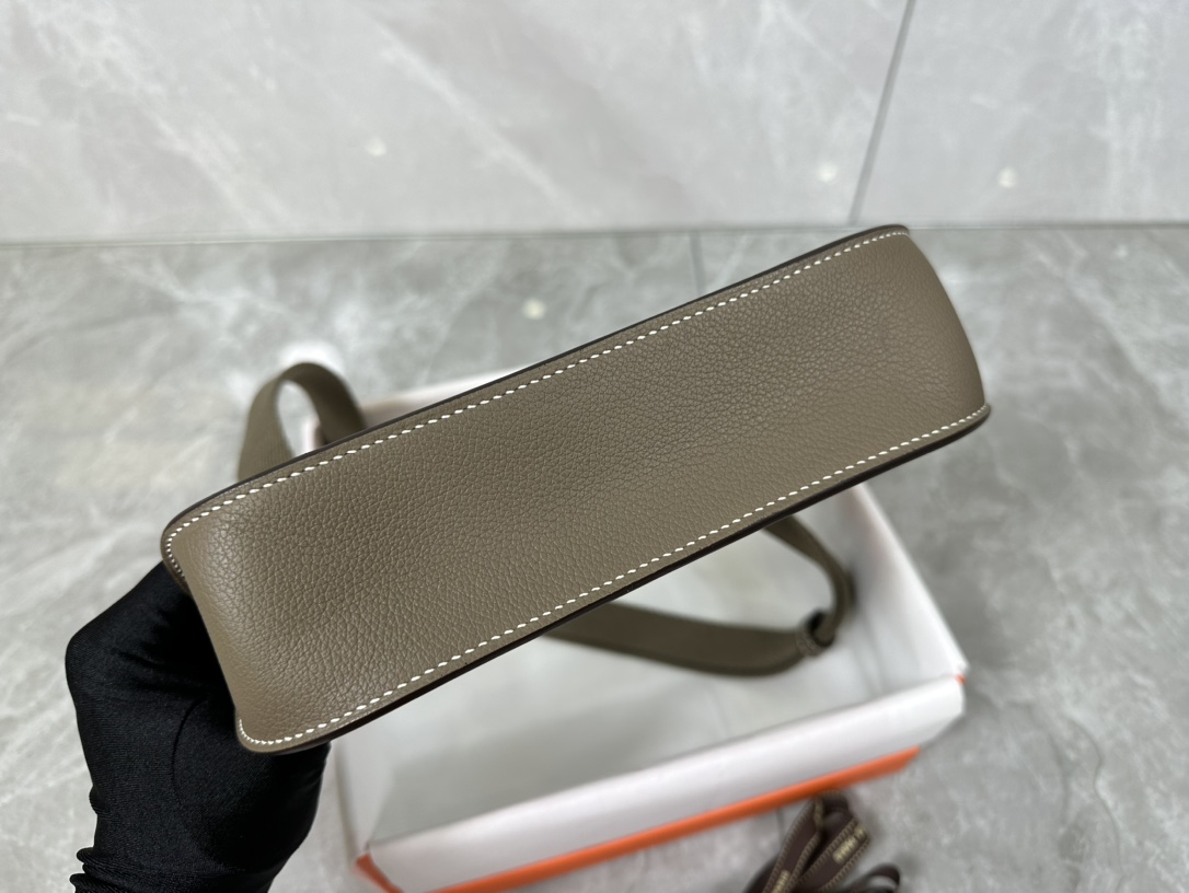 Hermes Mini Jypsiere Evercolor Leather Crossbody Bag - Taupe 6 i1687967576 3806 4