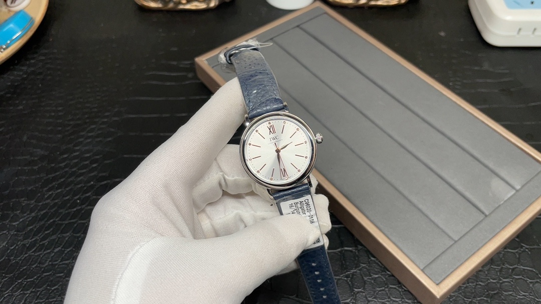 IWC 柏涛菲诺 女款 白壳蓝带