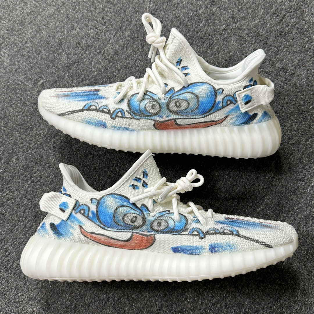 DIY定制涂鸦目前五色在售Yeezyboost350v2全白2.0涂鸦巴斯夫纯原大厂出品板型细节都是满配