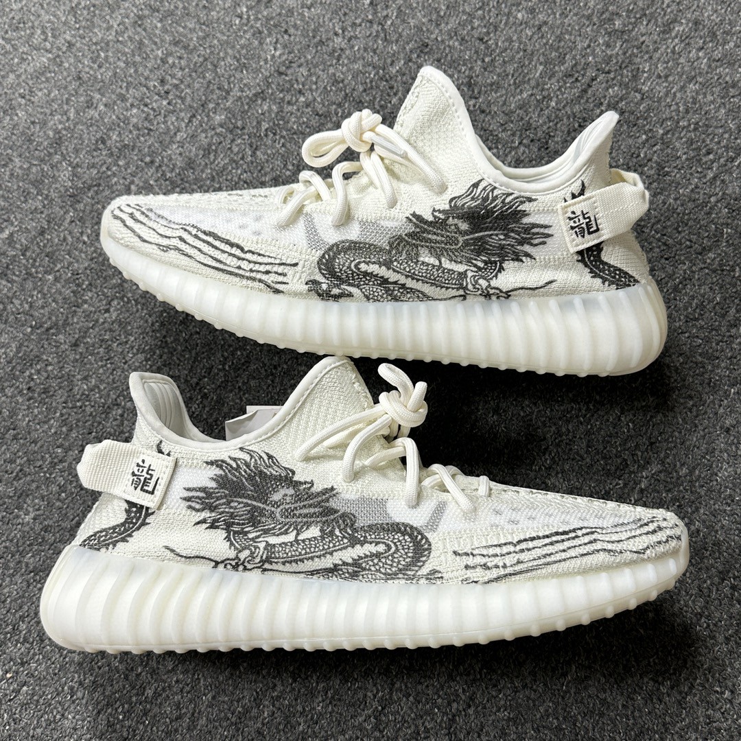 DIY定制涂鸦目前五色在售Yeezyboost350v2全白2.0涂鸦巴斯夫纯原大厂出品板型细节都是满配