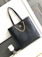 Chanel Tote Bags Black Vintage