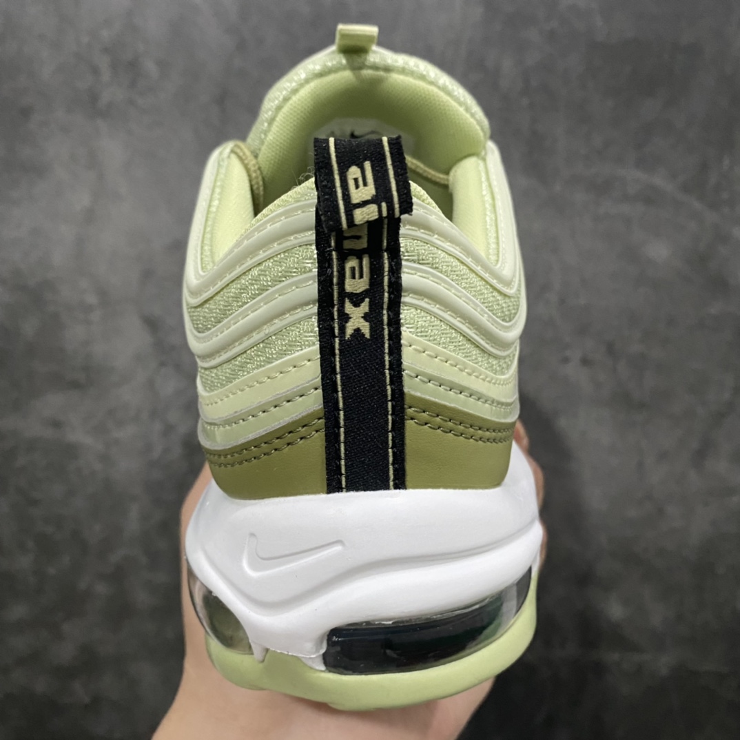 图片[4]-NK Air Max 97 橄榄绿n全新配色原装批次子弹拆解原鞋开发打造全市场最强版本子弹这里只对比原鞋原厂TPU反光材料 市场首家原模原气垫 拒绝套用公底原档案Swoosh电绣 卡色匹配原版 官方货号: CI7388-301 尺码: 36 36.5 37.5 38 38.5 39 40 40.5 41 42 42.5 43 44 44.5 45-莆田鞋批发中心