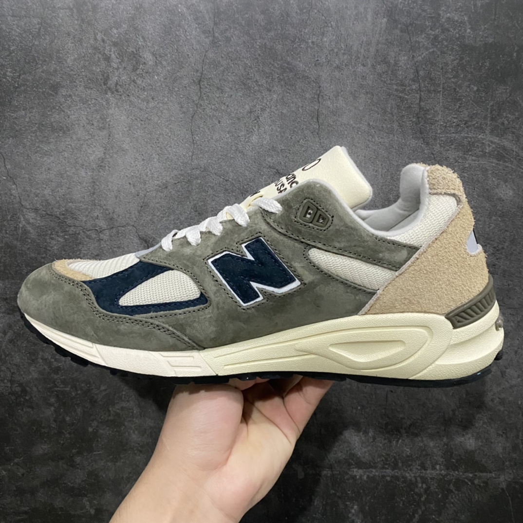 图片[2]-【K版纯原】New Balance NB990V2 棕灰n外贸NB工厂 纯原市面最强系列采用台产猪巴革及透气网眼材质原装6层组合底模精密开发 搭载全新碳素中底后跟透明TPU水晶装饰条稳固 货号：M990GB2 尺码：36-45-莆田鞋批发中心