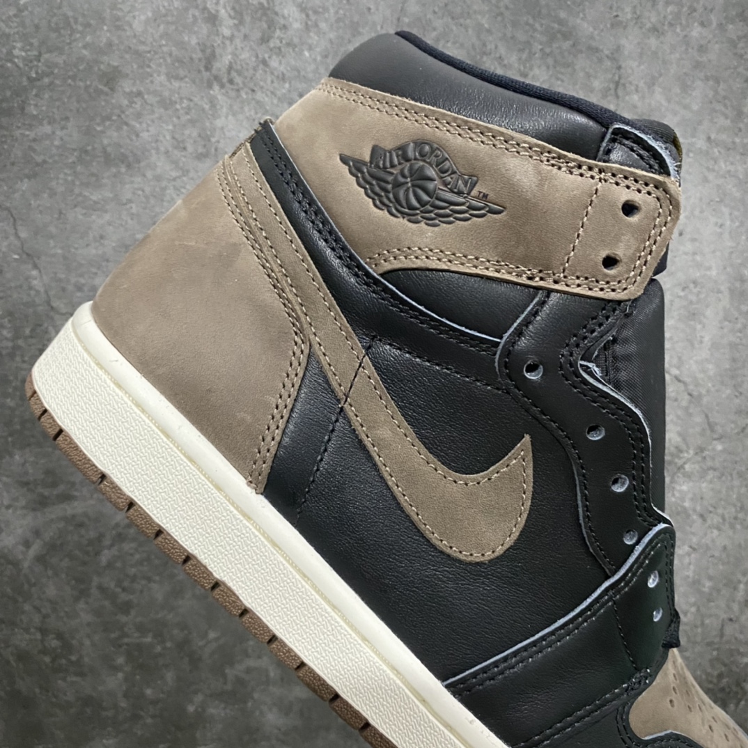 图片[7]-【莞顶LJR版】Air Jordan 1 AJ1 Retro \” Palomino \”棕黑摩卡脚趾 DZ5485-020n市场公认天花板品质 行业巅峰n全鞋电脑针车 精确间距匹配标配原厂皮料飞翼3D高频深度立体 全方位比对原鞋n皮料全程玻璃冲刀 冲裁 清洁度完美工艺方面漏斗收腰 底线拉帮 LOGO立体小到针眼排布 载片对称 冲孔效果 鞋标规范 鞋垫背胶等等全部同步原鞋规格 随意对比‼️ 尺码：40.5 41.5 42 42.5 43 44 45 46 47.5-莆田鞋批发中心