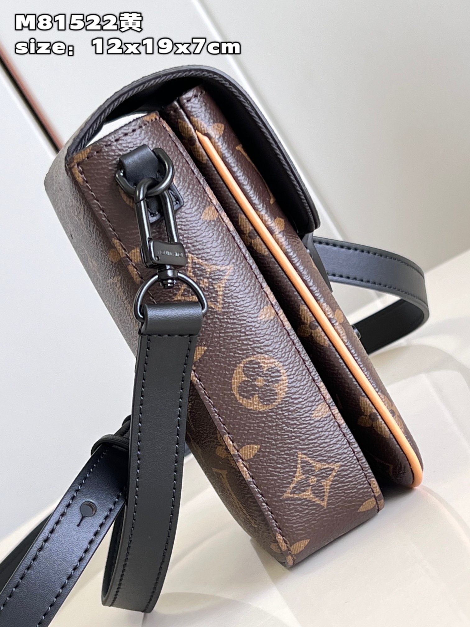 顶级原单M81522黄皮S-LockVertical迷你手袋取材路易威登经典MonogramMacass