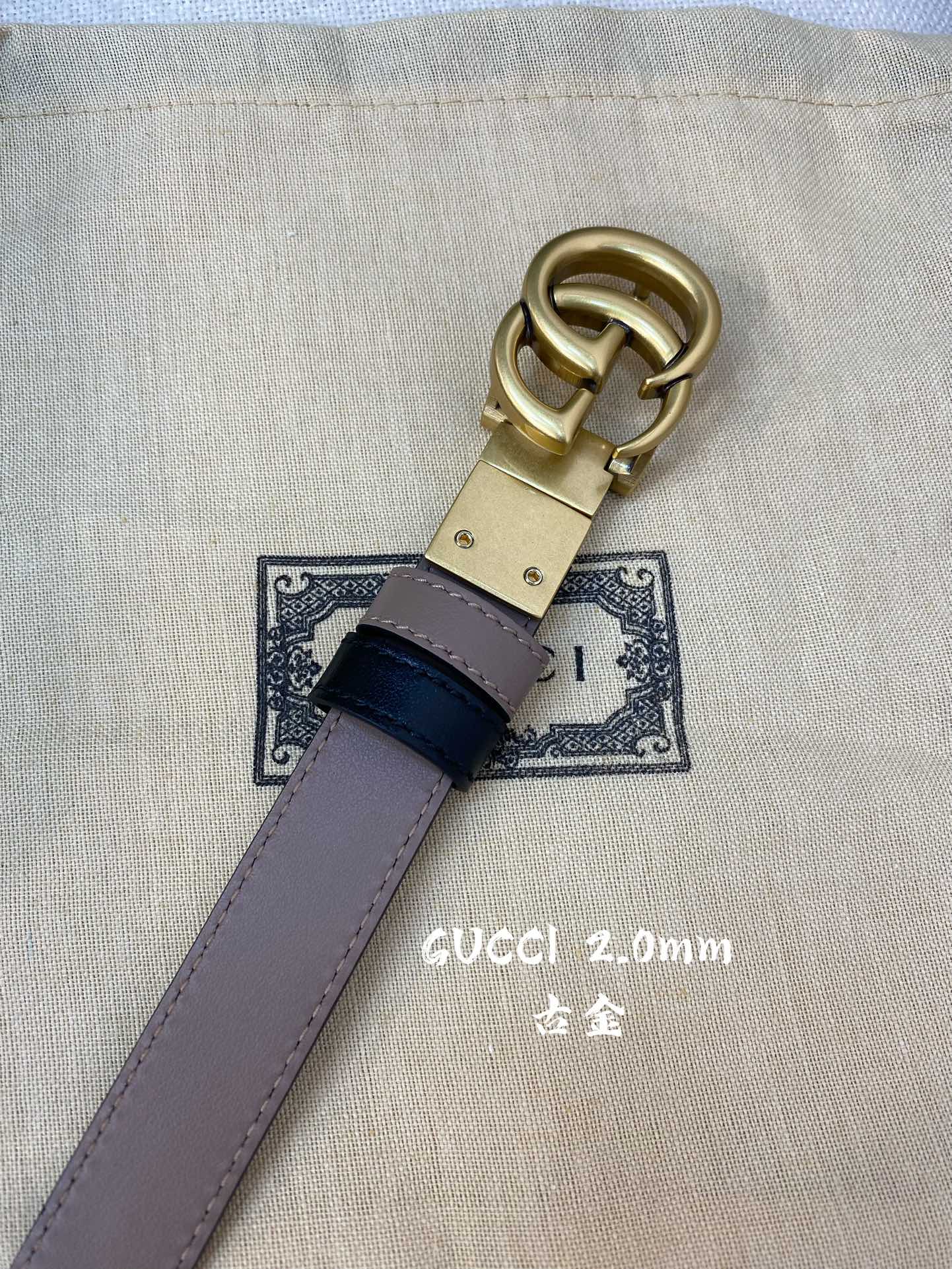 Gucci古奇原版品质头层双面小牛皮20mm搭配经典cc旋转古金扣简单大方时尚潮流