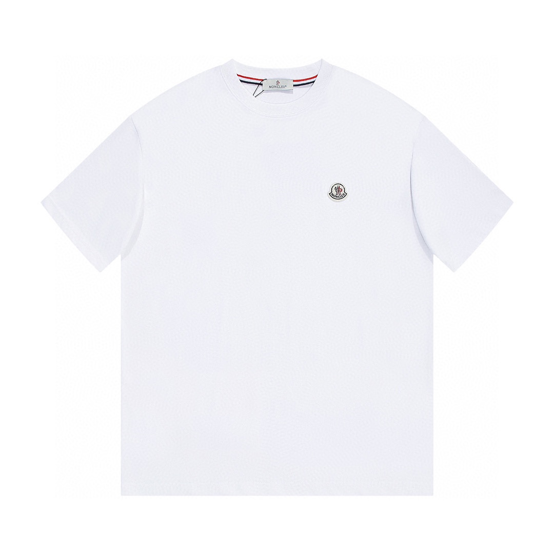NO:128491,MONCLER cover, chest cut badge short-sleeved T-shirt, official website synchronized new style, color black white, code number XS S M L,,christian louboutin,Moncler,T-shirt,tees,t-shirt,alexander wang19860909MONCLER蒙口 胸剪徽章短袖T恤 官网同步新款  颜色黑色 白色 码数XS S M L,,christian louboutin,Moncler,T-shirt,tees，t-shirt,alexander wang,Men's clothing