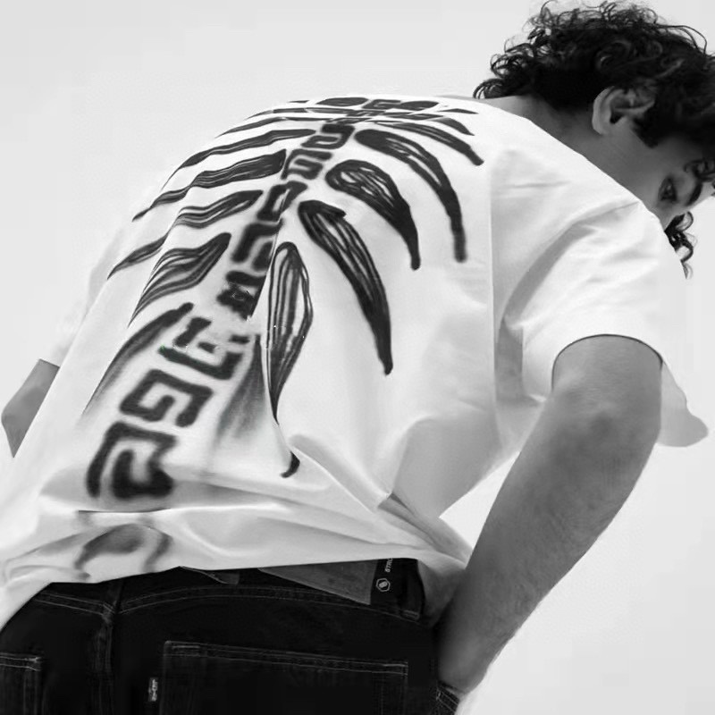 GIVENCHYGIVENCHY 22ss bone print short sleeve upper body effect