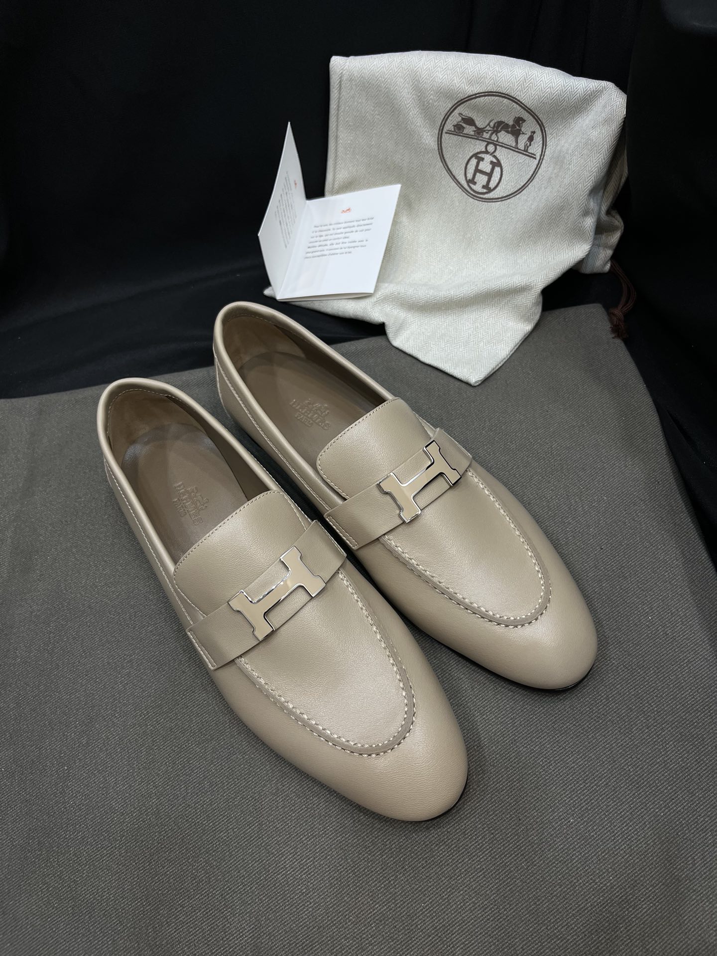 Hermes Sapatos Loafers Vintage