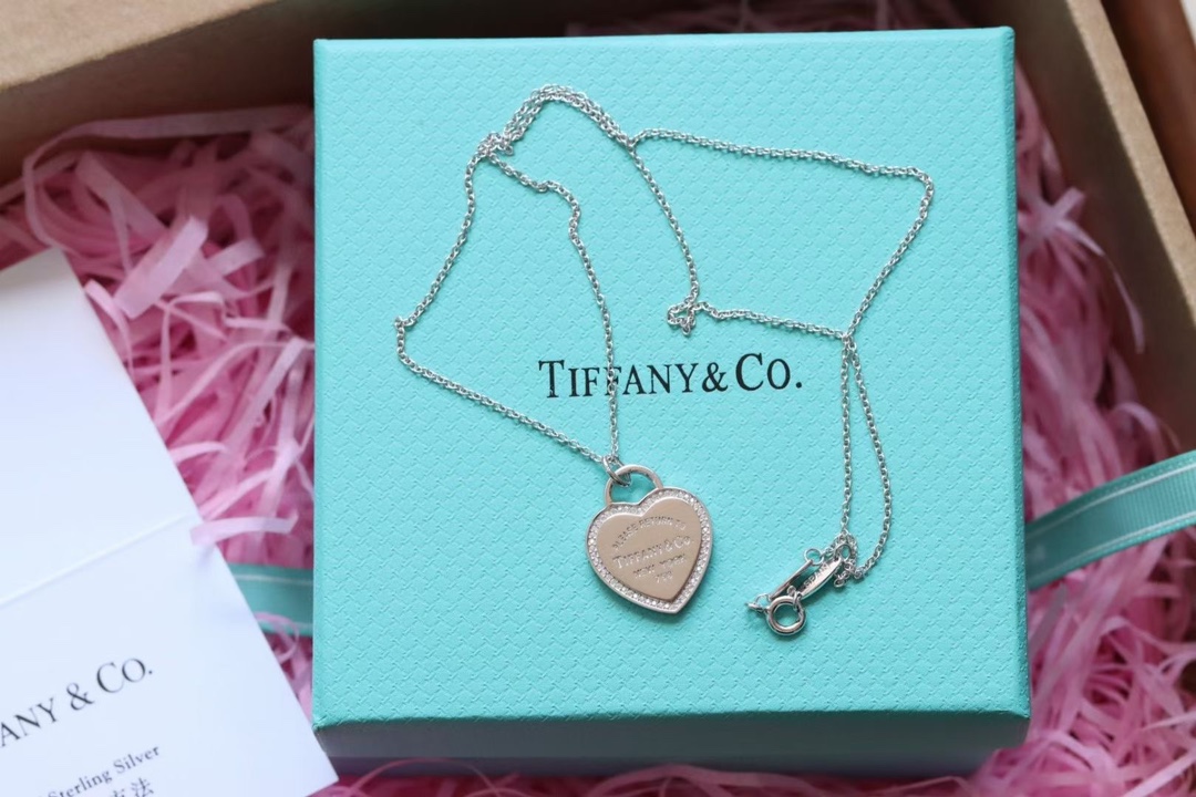 Tiffany & Co. Tiffany&Co.爱满心钻心牌锁项骨链