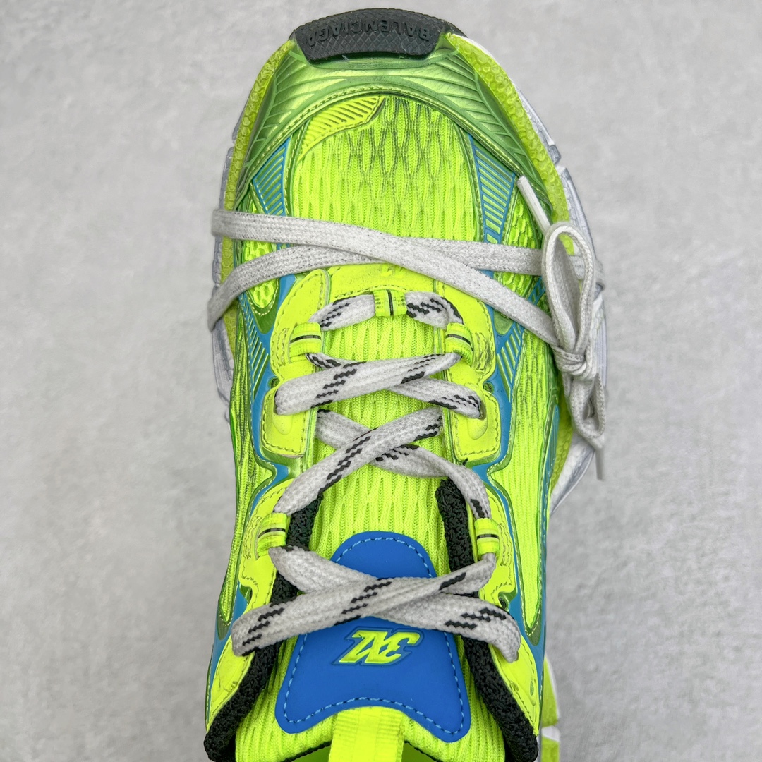 Balenciaga 3XL Sneakers Balenciaga 3XL Sneakers