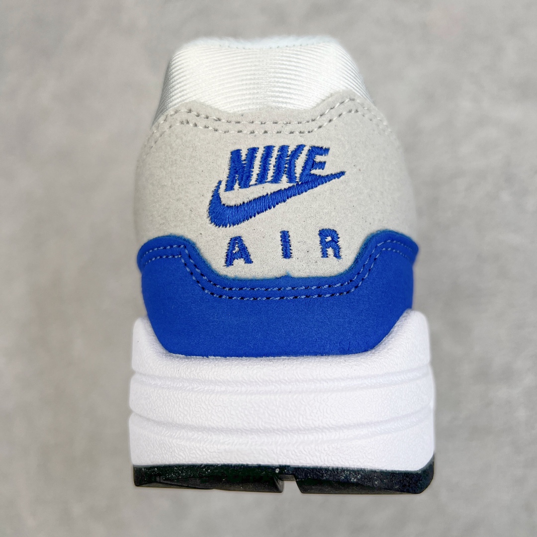 图片[8]-零售💰230 ＃超级福利‼NK Air Max 1 初代复古气垫慢跑鞋 908375-102  由Tinker Hatfeld和Mark Parker在1987年设计 灵感来自于巴黎蓬皮杜中心 在参观了蓬皮杜中心之后提出了Air Max的标志性开窗可视气垫的理念 并将其实际开发成功 是NK史上第一双可视气垫跑鞋 凭借着Air Max气垫带来的舒适脚感和鞋面面料上的不断精进才使得Air Max 1在现如今都是复古慢跑鞋的首选 深厚的历史渊源 独特的流线形设计 极为复古的外观使得它深受鞋迷的喜爱 SIZE：36 36.5 37.5 38 38.5 39 40 40.5 41 42 42.5 43 44 44.5 45 46 47.5 编码：by2936030-运动鞋