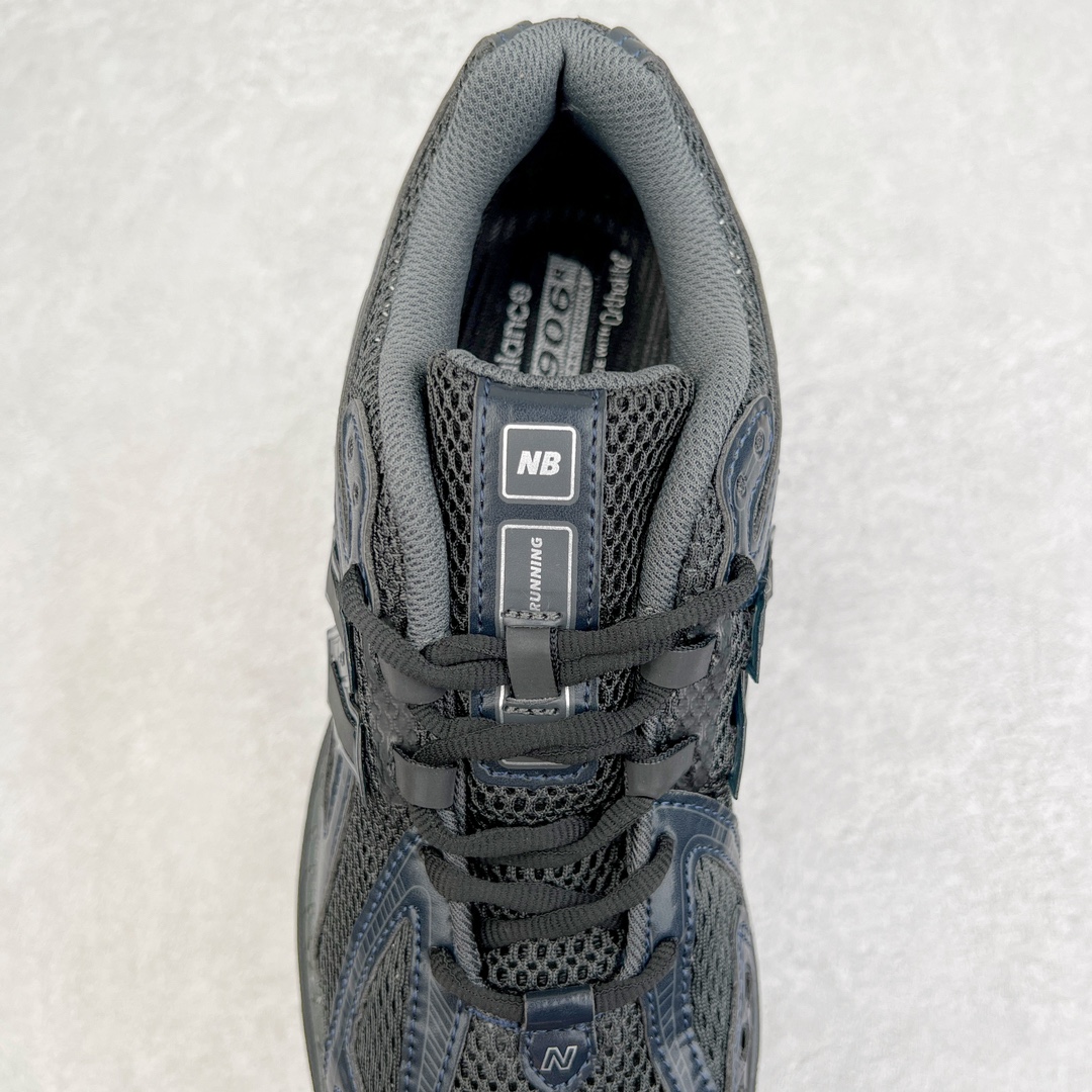 图片[5]-零售💰290 ＃DT纯原 新百伦NB New Balance M1906系列 全套原楦原纸板原厂数据开发 进口三明治网面 原装进口皮料正确绒感卡色 正确中底拉帮中底网布细节 原厂标裁 带紫光防伪 定制后跟透明水晶模块 冲裁组合 大底贴合程度胶水上色把控完美 整洁度挑战全网艺术家 多道序QC把关品质完善 匠心打造 耗时两个月开发完成 工艺极其复杂难度可想而知 新开独立私模大底 正确六层组合大底 高端零售专供产物 Size：36 37 37.5 38 38.5 39 40 40.5 41 42 42.5 43 44 45 编码：Dby2936090-运动鞋