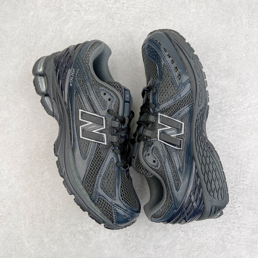 图片[3]-零售💰290 ＃DT纯原 新百伦NB New Balance M1906系列 全套原楦原纸板原厂数据开发 进口三明治网面 原装进口皮料正确绒感卡色 正确中底拉帮中底网布细节 原厂标裁 带紫光防伪 定制后跟透明水晶模块 冲裁组合 大底贴合程度胶水上色把控完美 整洁度挑战全网艺术家 多道序QC把关品质完善 匠心打造 耗时两个月开发完成 工艺极其复杂难度可想而知 新开独立私模大底 正确六层组合大底 高端零售专供产物 Size：36 37 37.5 38 38.5 39 40 40.5 41 42 42.5 43 44 45 编码：Dby2936090-运动鞋