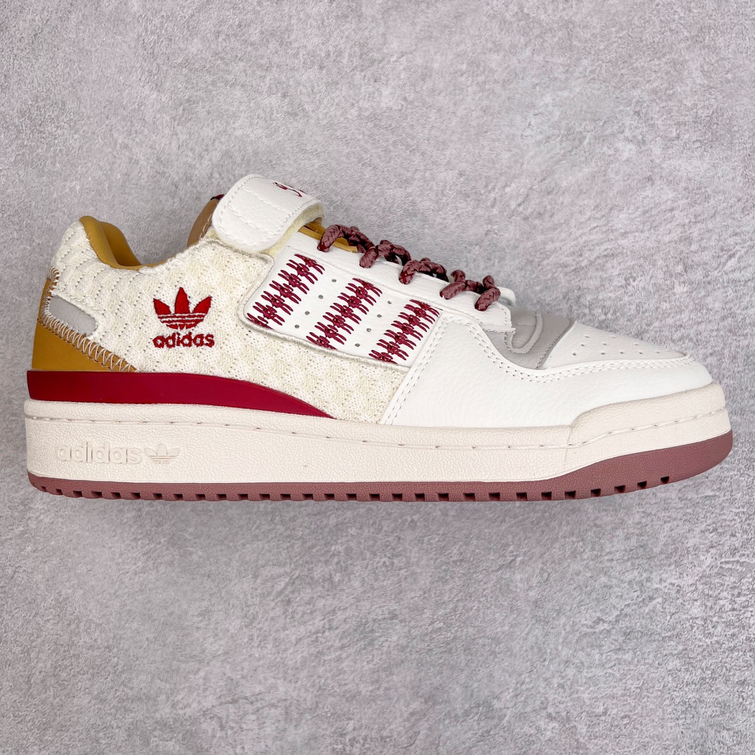 ＃特价福利 AD Forum 84 Low OG 低帮百搭潮流休闲运动板鞋 以复古篮球鞋的外形为基础 采用皮革拼接 简约百搭 更加贴合舒适 中底内侧网格造型起到点睛之笔 外底橡胶 更显复古 尺码：36 36.5 37.5 38 38.5 39 40 40.5 41 42 42.5 43 44 44.5 45-选品中心