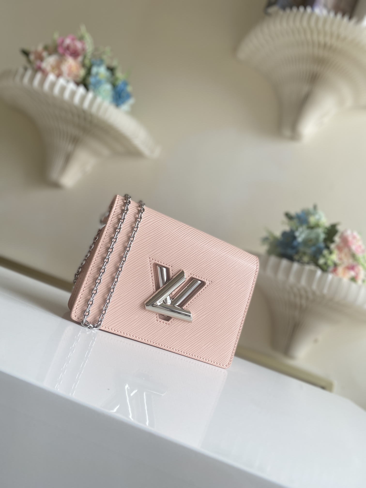 Louis Vuitton Twist Belt Chain Bag M68750 Pink Silver Hardware