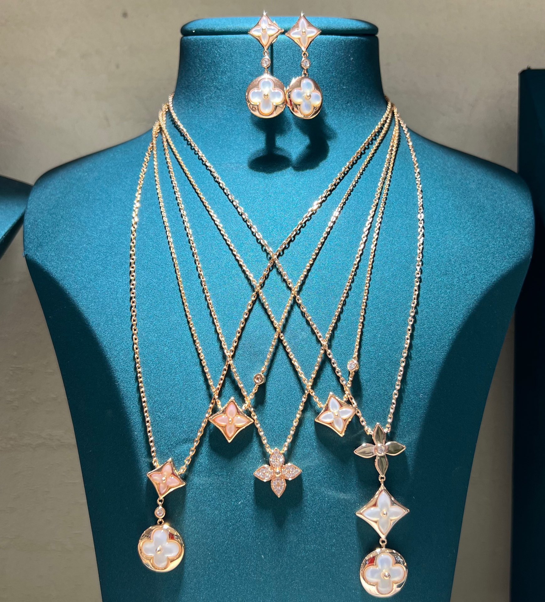 Louis Vuitton - Jewelry