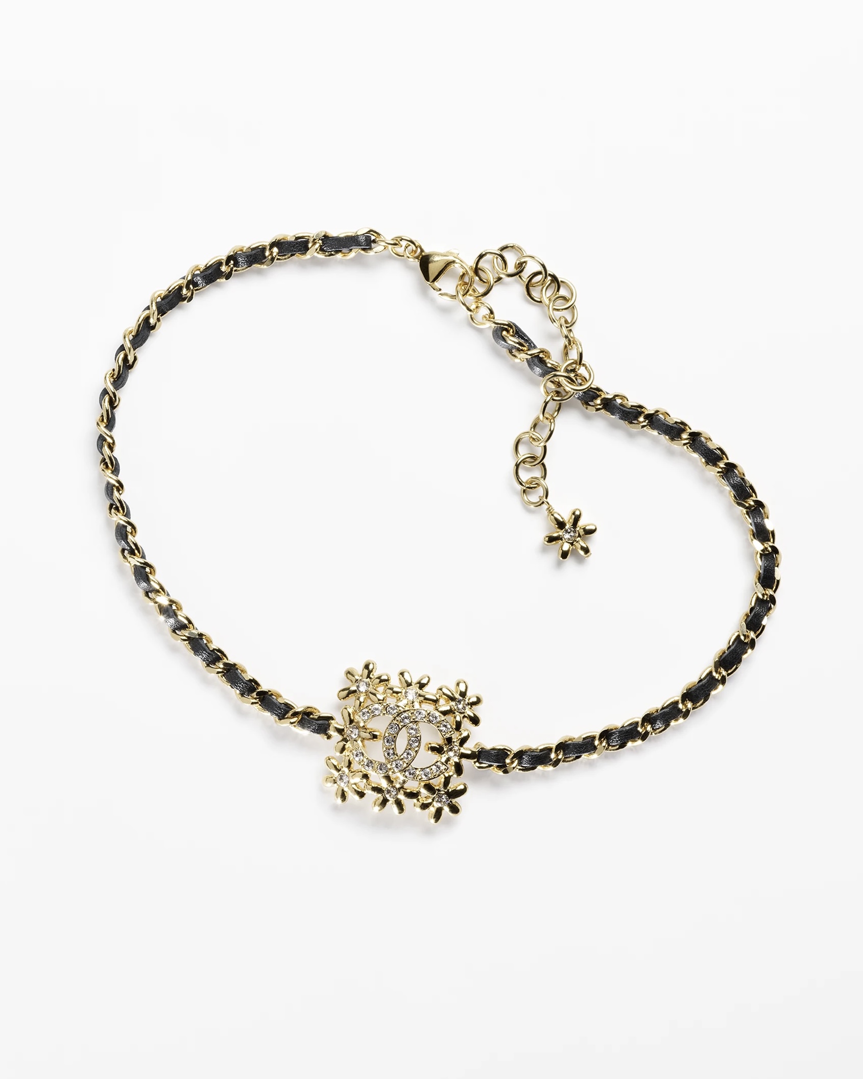 NO:100867,Xiaoxiang autumn and winter new style, square diamond snowflakes and leather necklace, necklace, Chanel necklace, chanel, necklace19860909小香秋冬新款 方块镶钻雪花朵穿皮颈链 项链,香奈儿项链,chanel,necklace,Jewelry