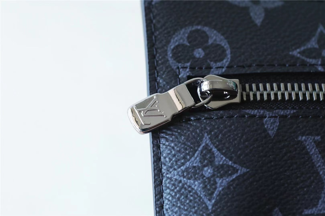 Louis Vuitton Haute Couture Classic Luxury Handbag Shoulder Crossbody 8
