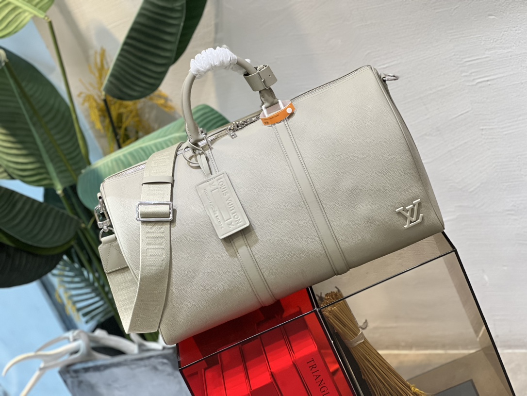Louis Vuitton Luxury Handbag Collection 2