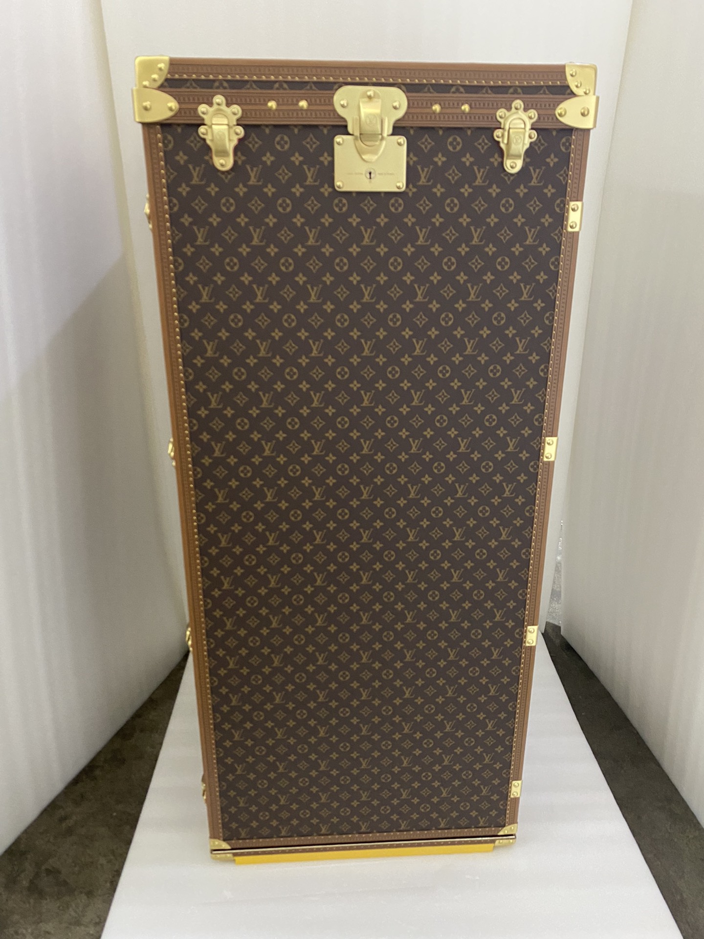 NO:269724,Three-dimensional jewelry cabinet (presby flower   pink),19860909立体珠宝柜（老花 粉色）,,luggage