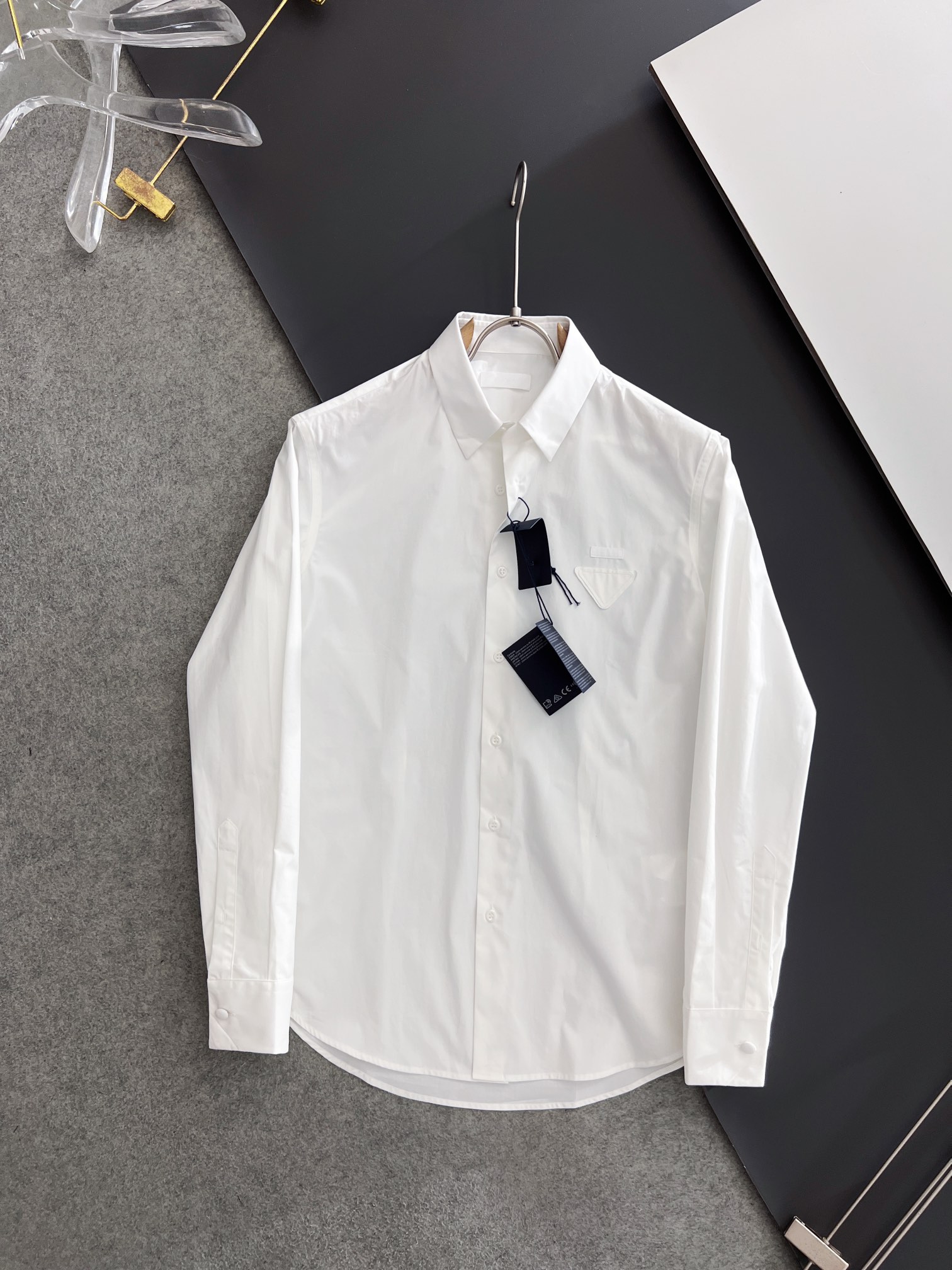 路易威登 Louis Vuitton 高定典藏名品高定成衣时装外套连衣裙衬衫T恤 #5C796D24 6